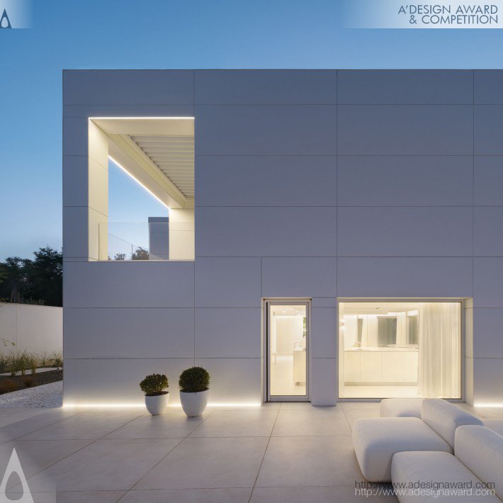 villa-bianca-by-alexander-yonchev---simple-architecture-2