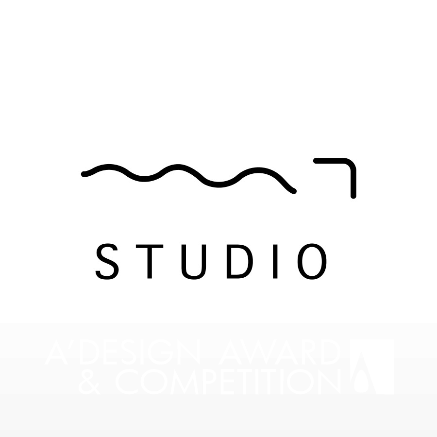 MR StudioBrand Logo