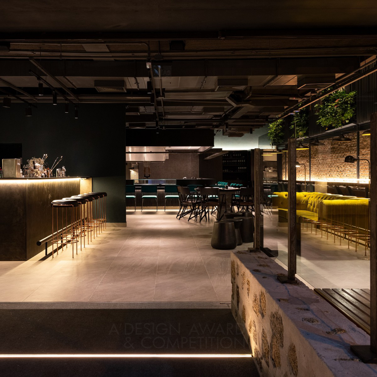 Atsui Restaurant by Naoki Otake & Sidnei Tada