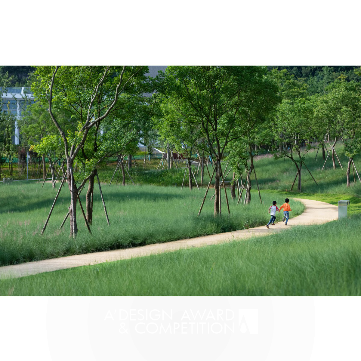 Hongshan Lake Civil Park : Un Espace Public Urbain Écologique