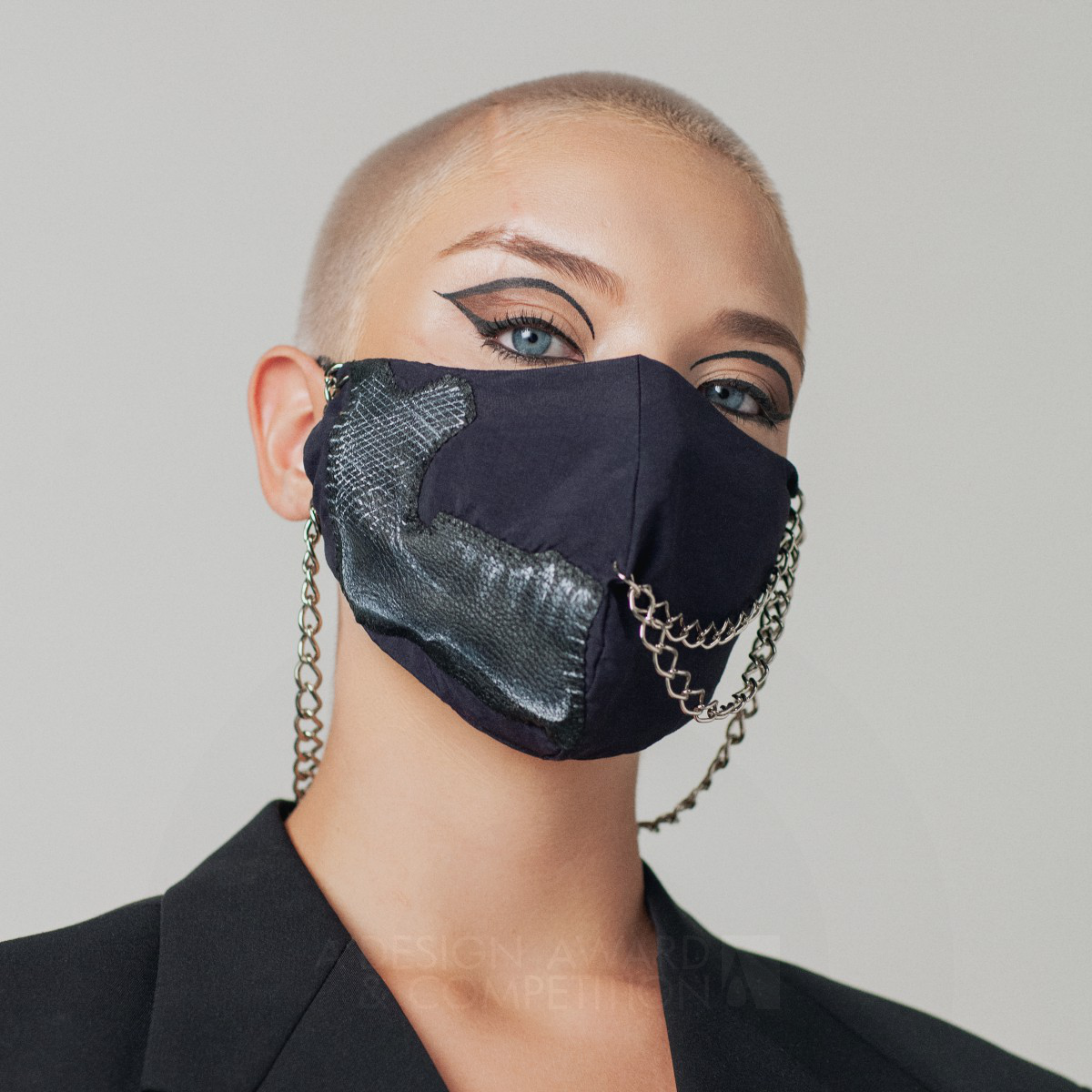 Chained Mask