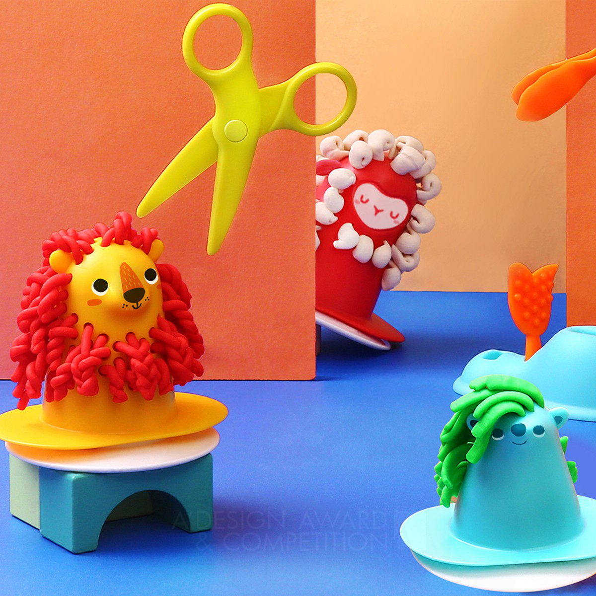 Yi Teng Shih's Hair Salon: A Sustainable Animal Toy for Creative Play