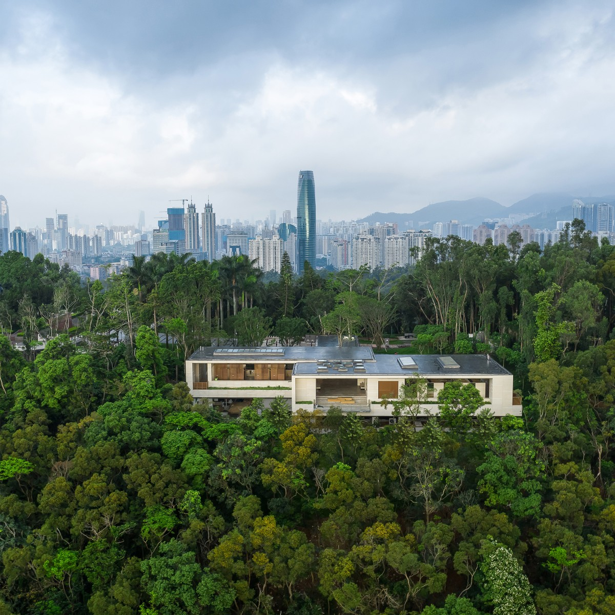 Shenzhen Lianhua Peak Restroom Public Space