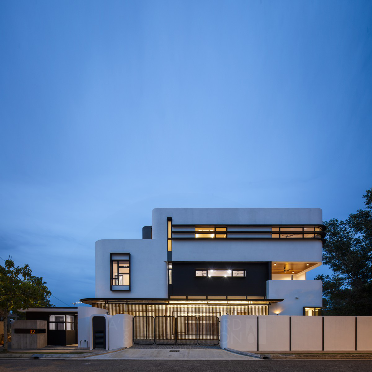 极简主义与热带风情的完美融合：Kee Yen Lim设计的“Fillet House”
