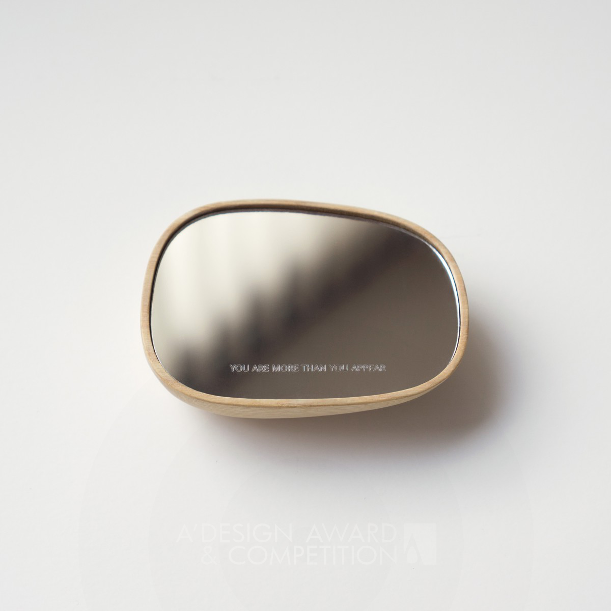 Beyond: A Hand Mirror Inspired by a Wing Mirror