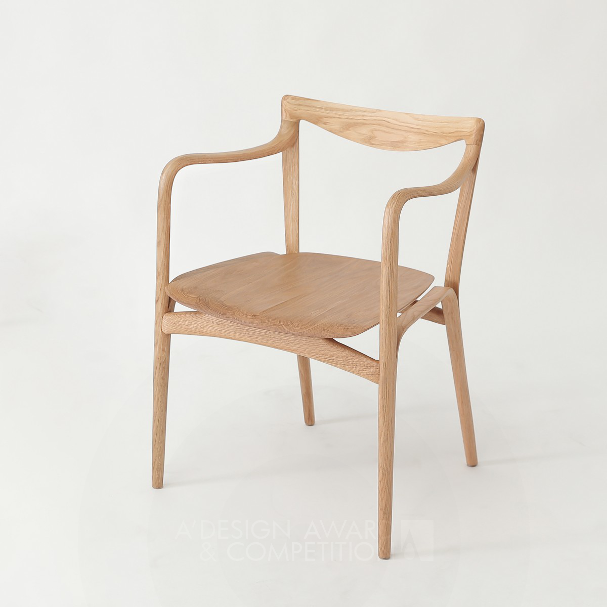 Xu Le wins Bronze at the prestigious A' Furniture Design Award with Smile Chair.
