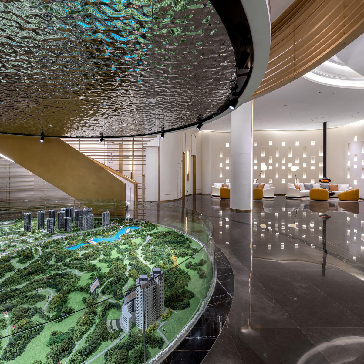 Huaihua Â· Hexing Peninsula City Center: A Modern Marketing Center Blending Art and Water