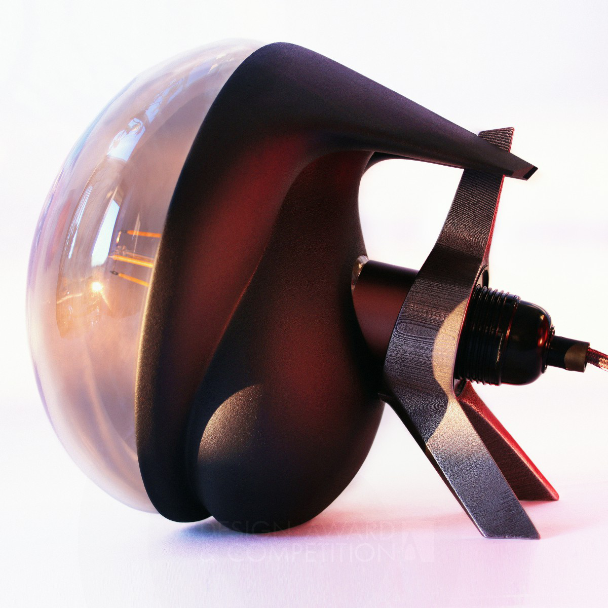 Junone : Une Lampe Sculpturale en Impression 3D