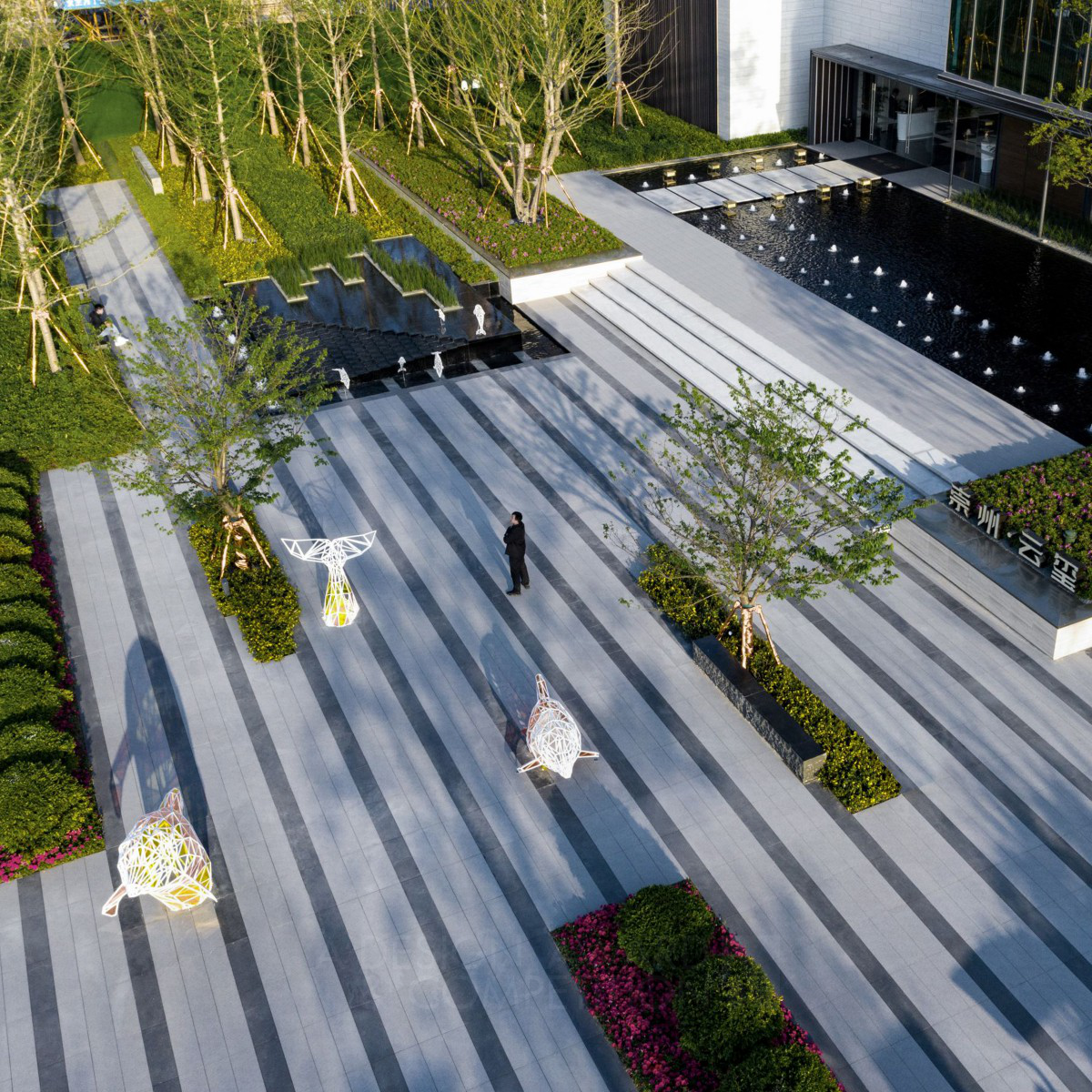 Bing Dong wins Silver at the prestigious A' Landscape Planning and Garden Design Award with Yunxi Mansion Landscape Design.