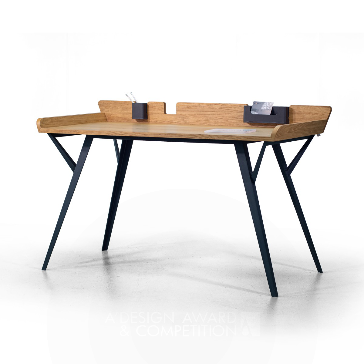 Diag: Ein moderner Schreibtisch mit stilvollem Design