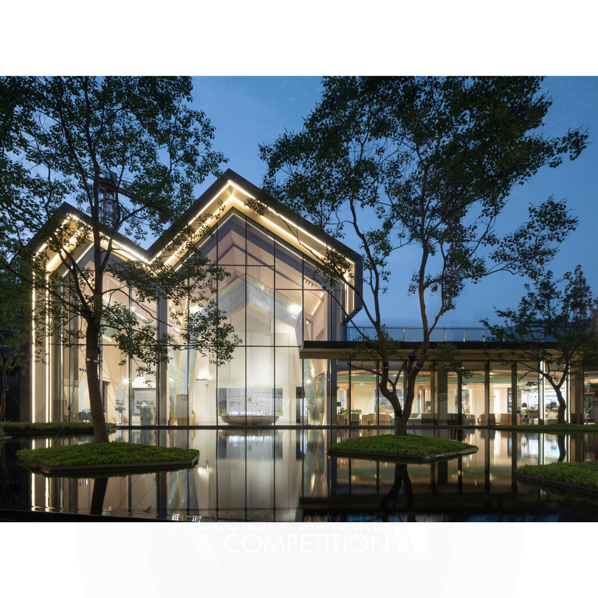 Peak Art: Sales Center Redefining Traditional Architecture