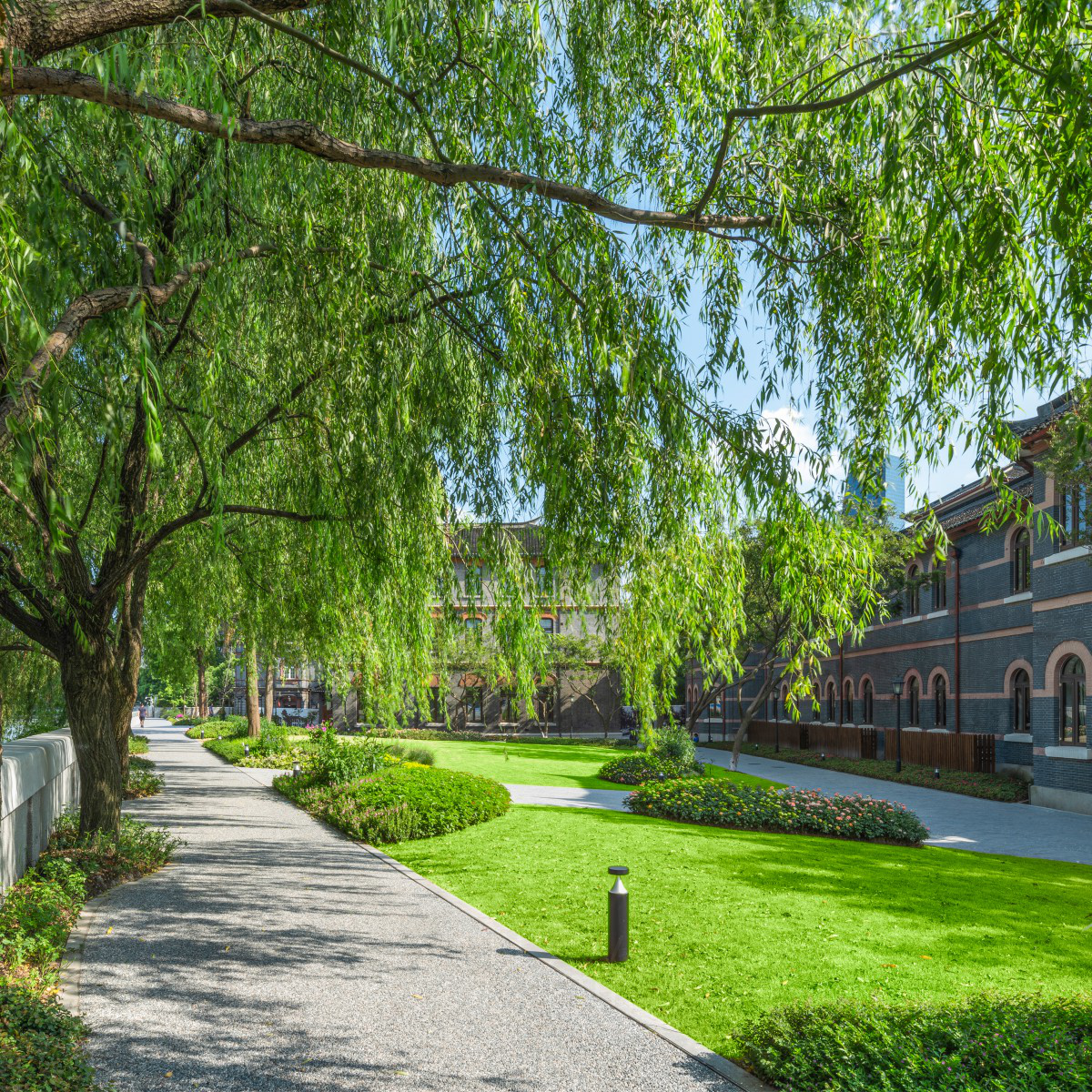 Suzhou Creek: Ein Meisterwerk der Wasserfront- und Campuslandschaft
