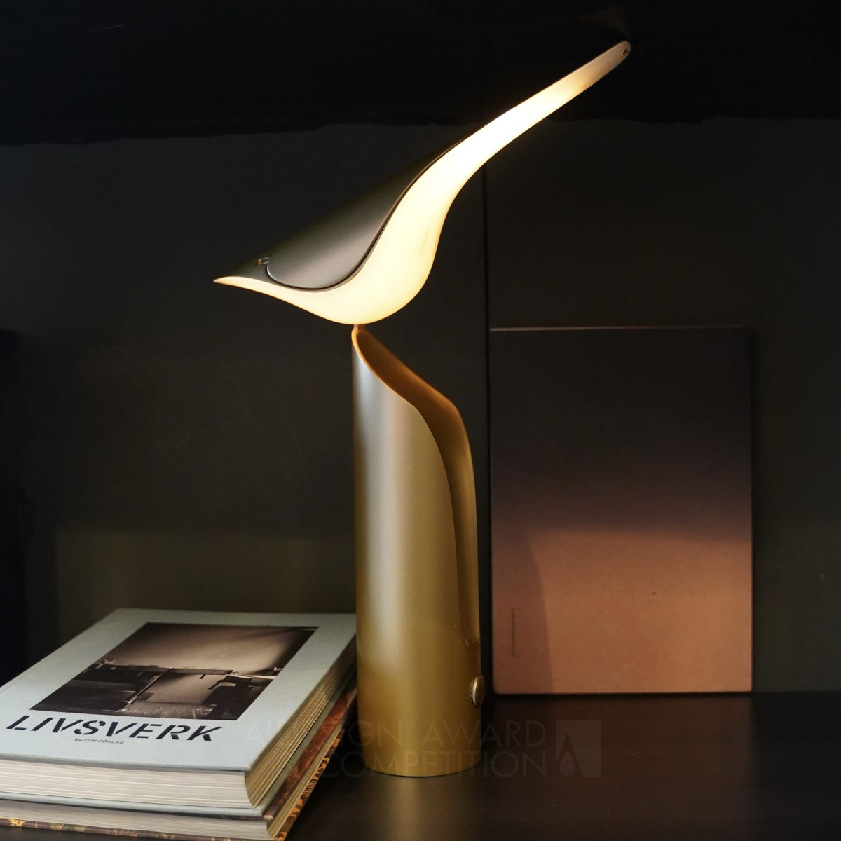 Sha Yang wins Silver at the prestigious A' Lighting Products and Fixtures Design Award with Magpie Table Lamp.