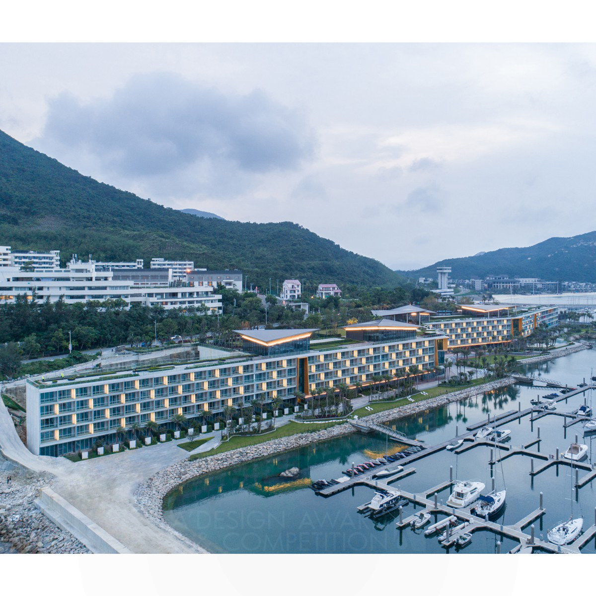 Longcheer Hotel : Un Hôtel de Bord de Mer Unique à Shenzhen
