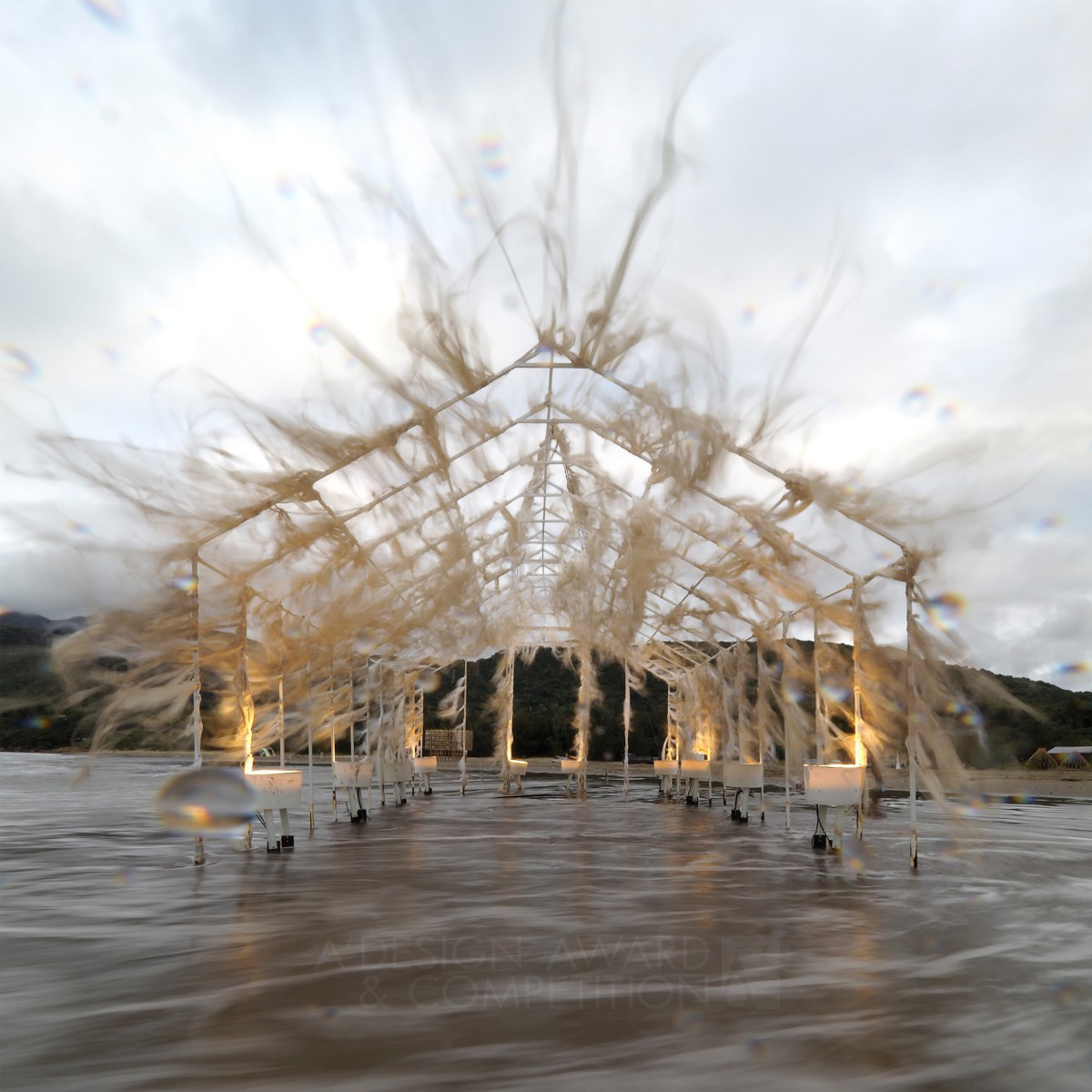 Blessing from the Sea: Un'installazione artistica che cattura la potenza del vento