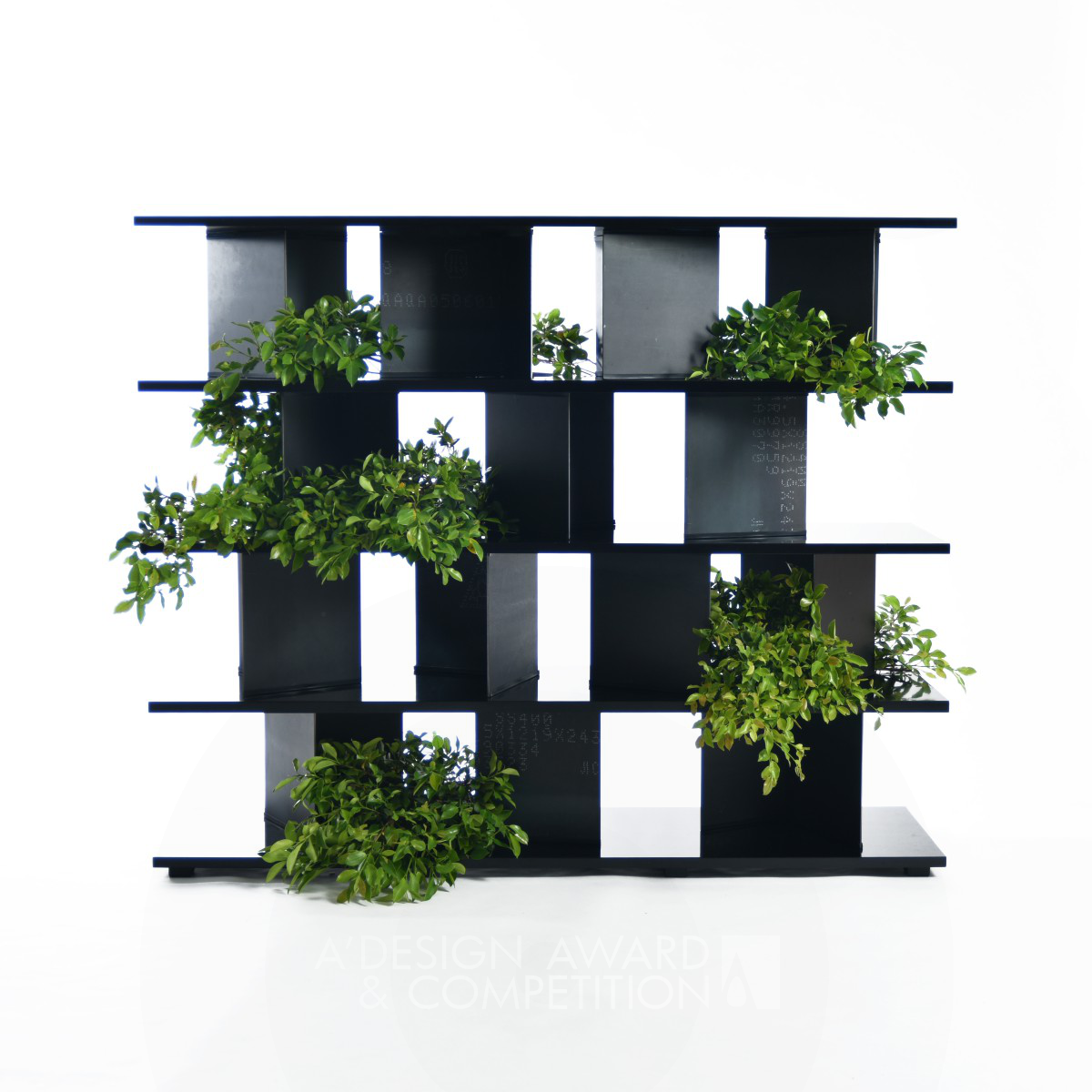 Misaki Kiyuna's Butai: Redefining Shelf Design