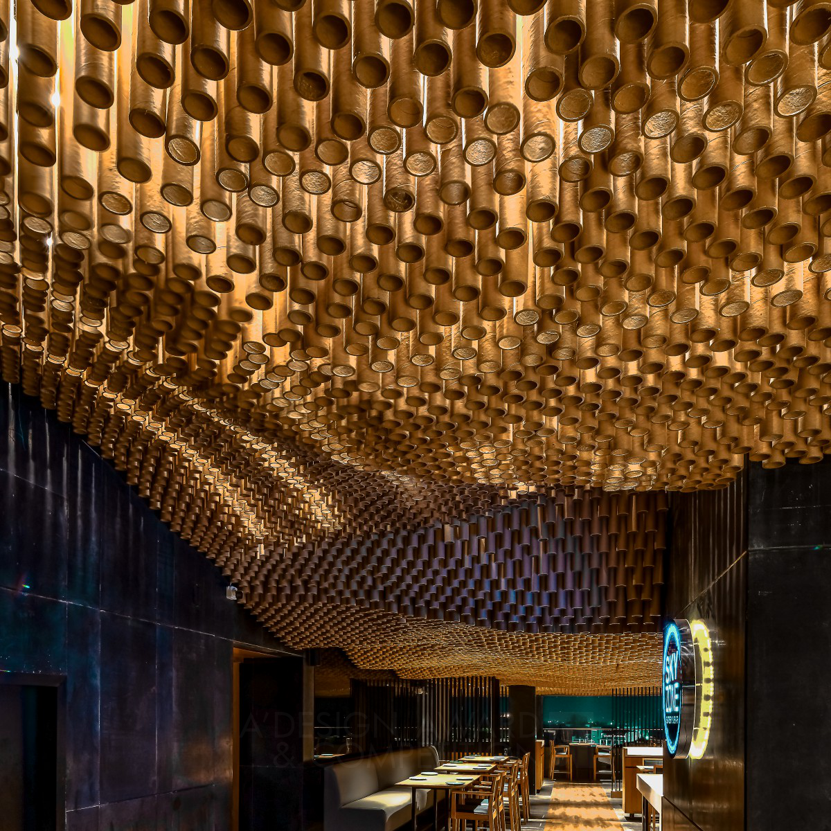 Sky Lounge Restaurant and Bar by Ketan Jawdekar