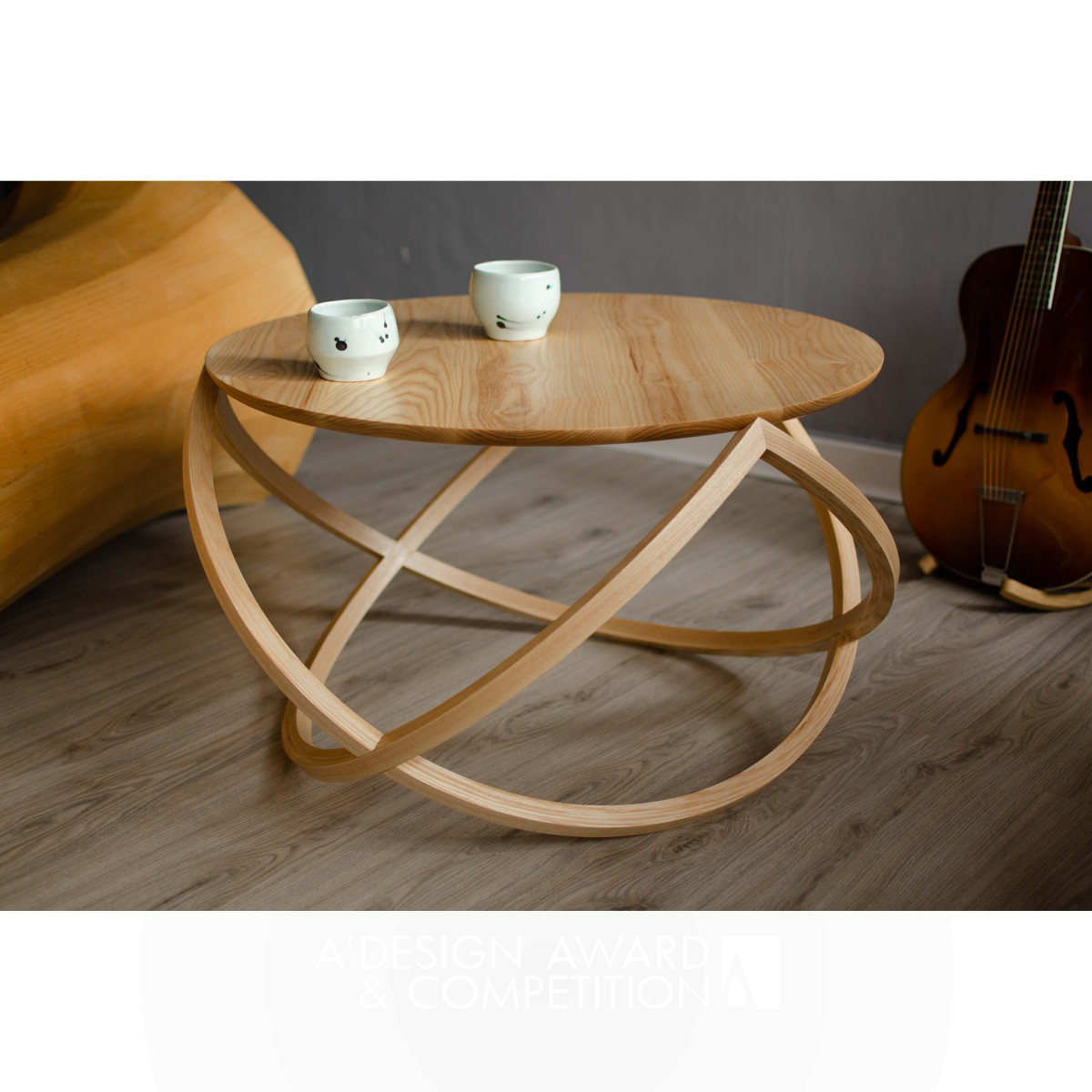 创新设计：弧形咖啡桌