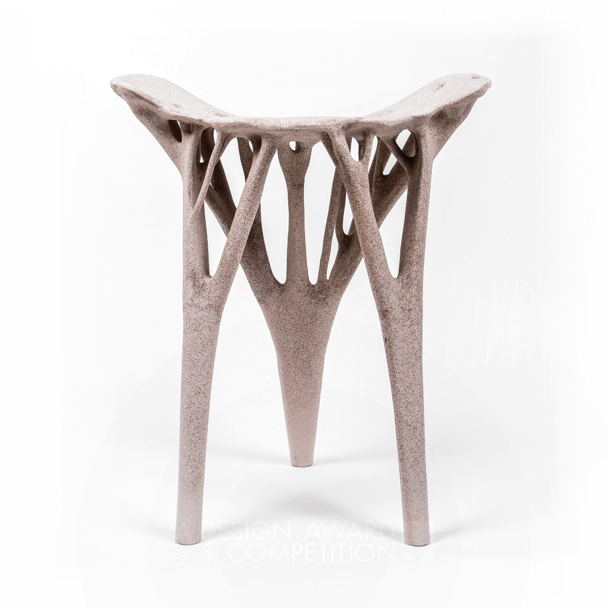 Taboo: Ein biologisch abbaubarer Stuhl inspiriert von der weiblichen Anatomie