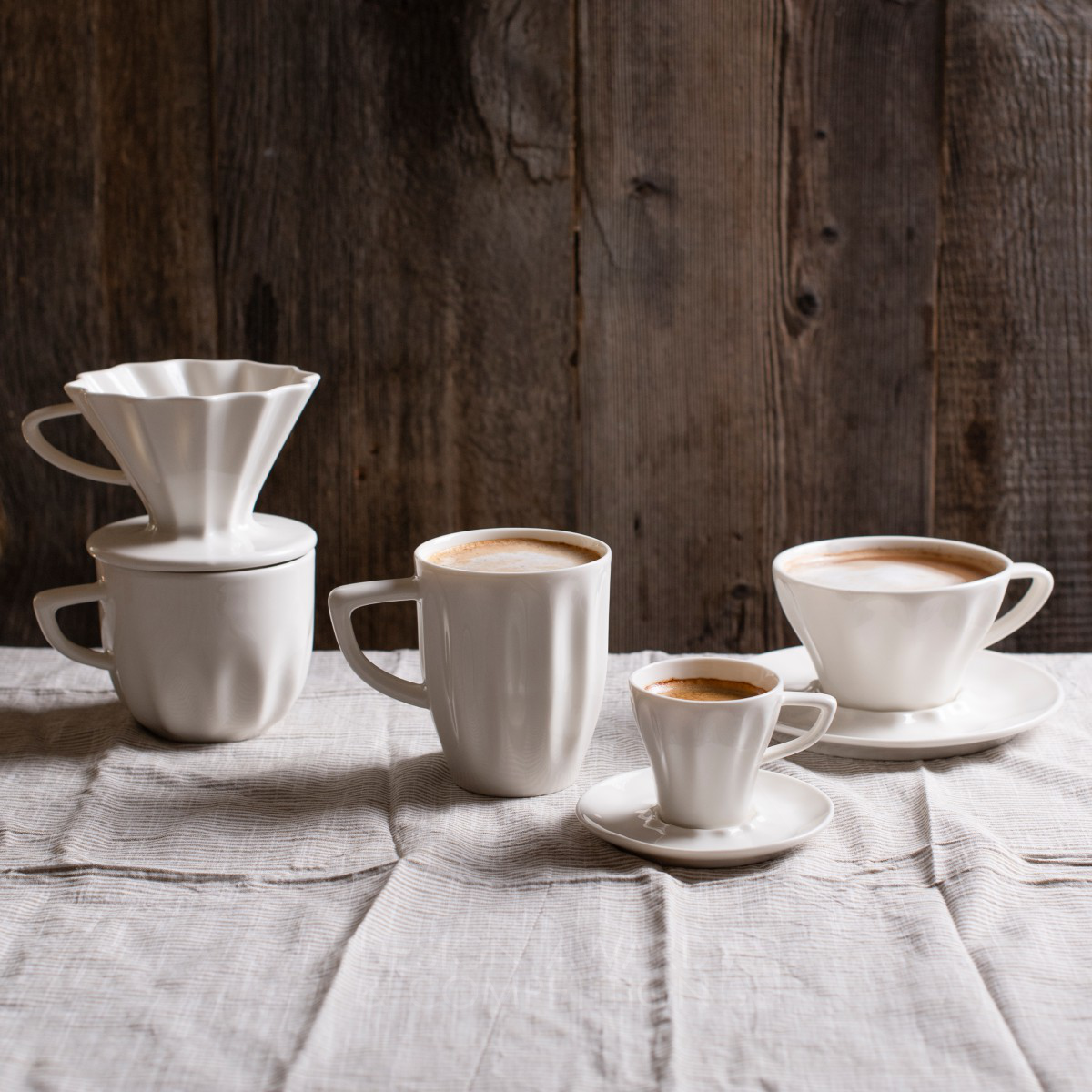 रॉ: कॉफी कप सीरीज की अनूठी डिजाइन