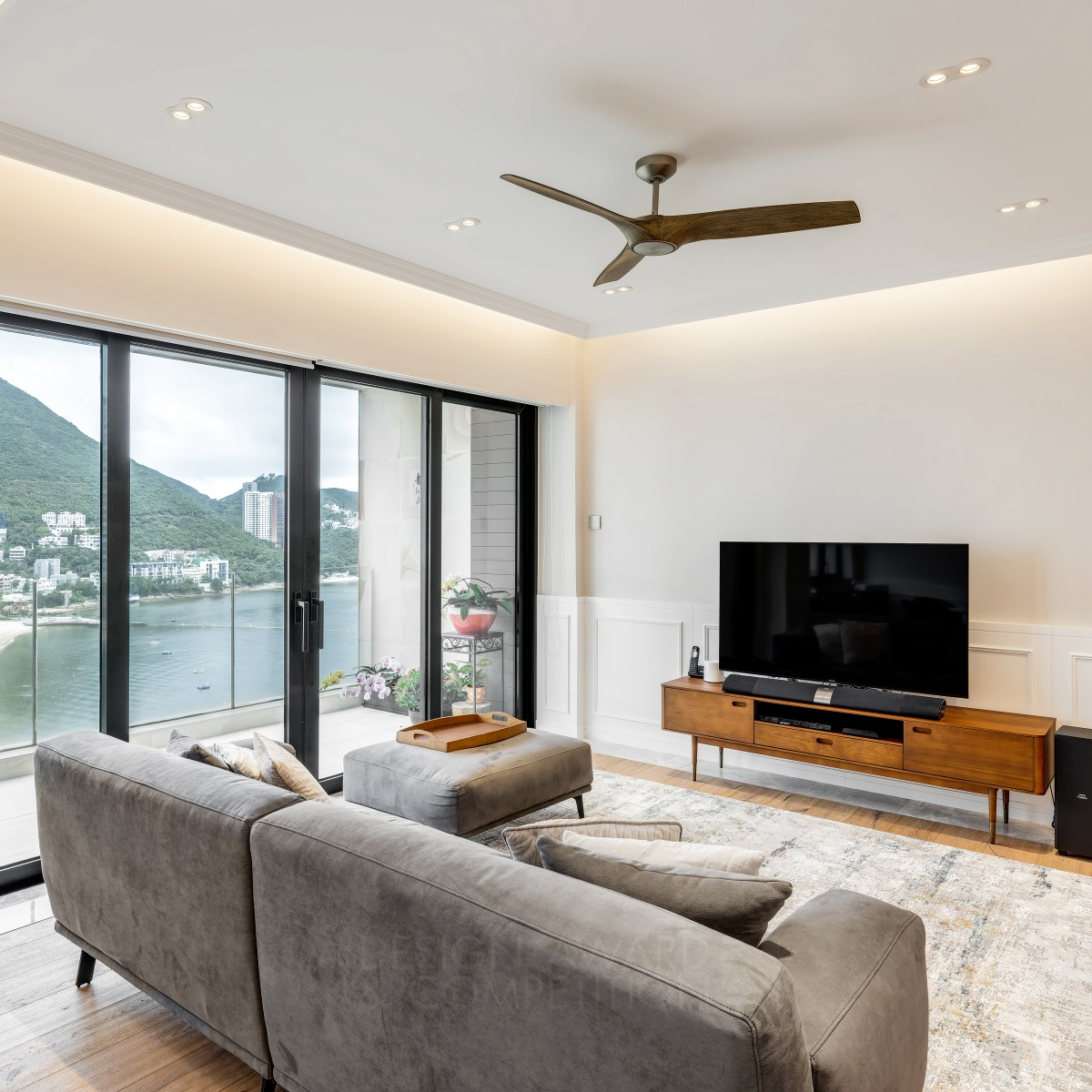 Iron Winner. Breathing Context by Regent Chung