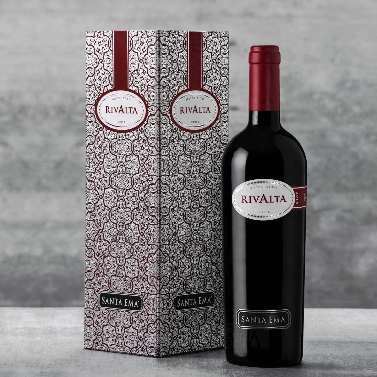 Rivalta Wine Packaging by Ximena Ureta