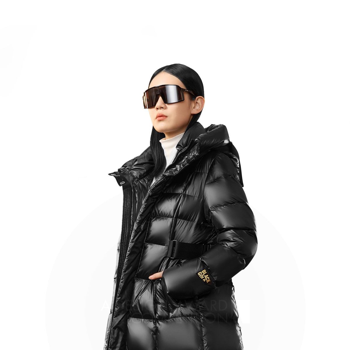Revolutionary Winter Wear Redefines Fashion and Functionality