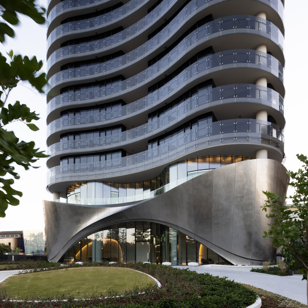 272 Hedges Avenue Pedestal: Инновационная архитектура, вдохновленная природой