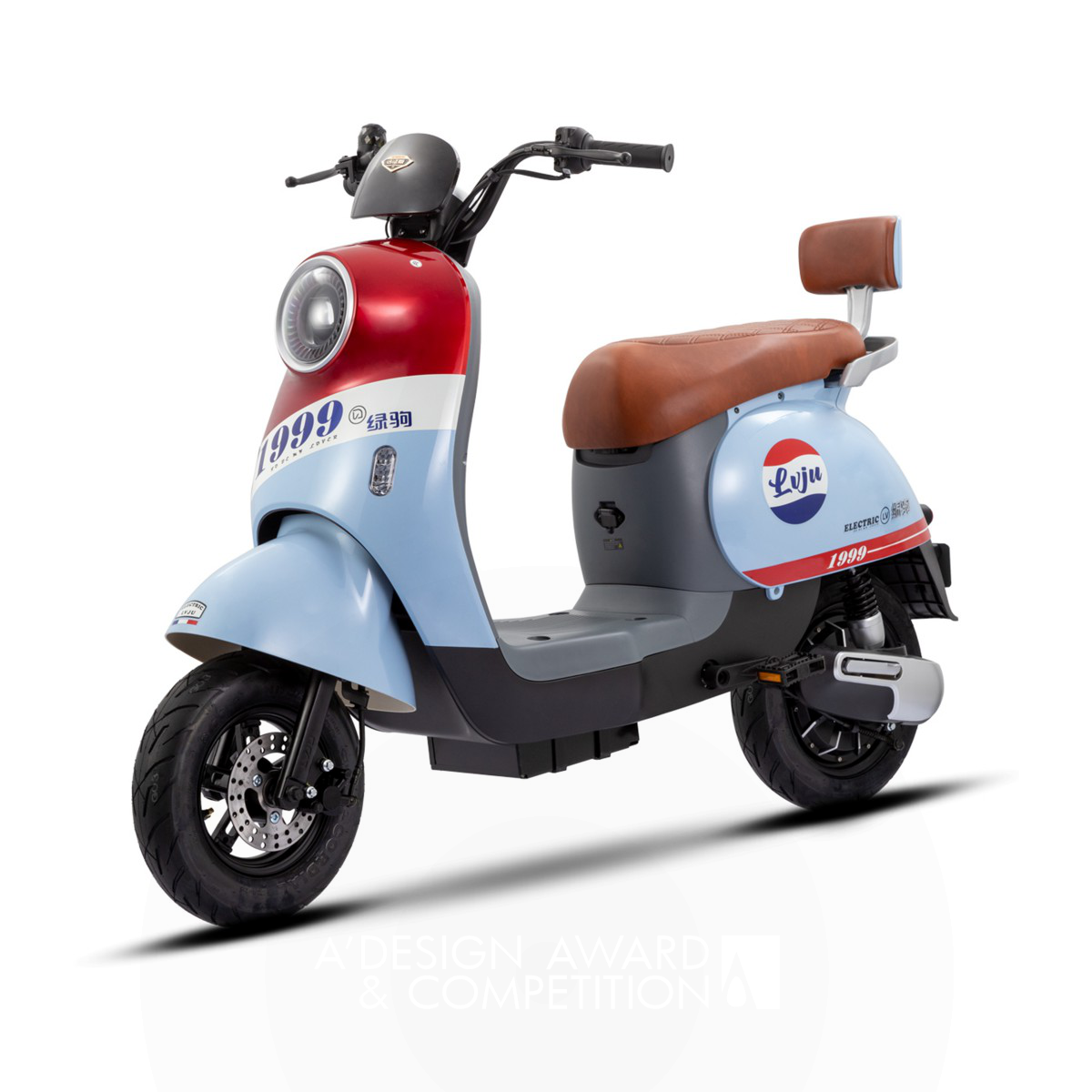Bozhe Qu wins Bronze at the prestigious A' Scooter Design Award with Luna Electric Scooter.