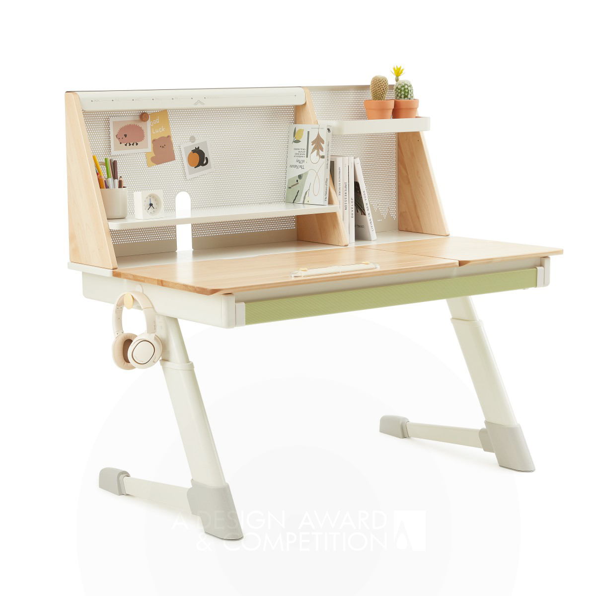 PanYan Fei wins Silver at the prestigious A' Baby, Kids and Children's Products Design Award with Explorer Multifunctional Study Desk.