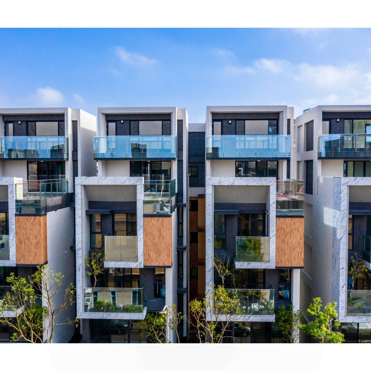 ZIZU ARKI Development and Construction wins Bronze at the prestigious A' Architecture, Building and Structure Design Award with Splendid View Residence Building.