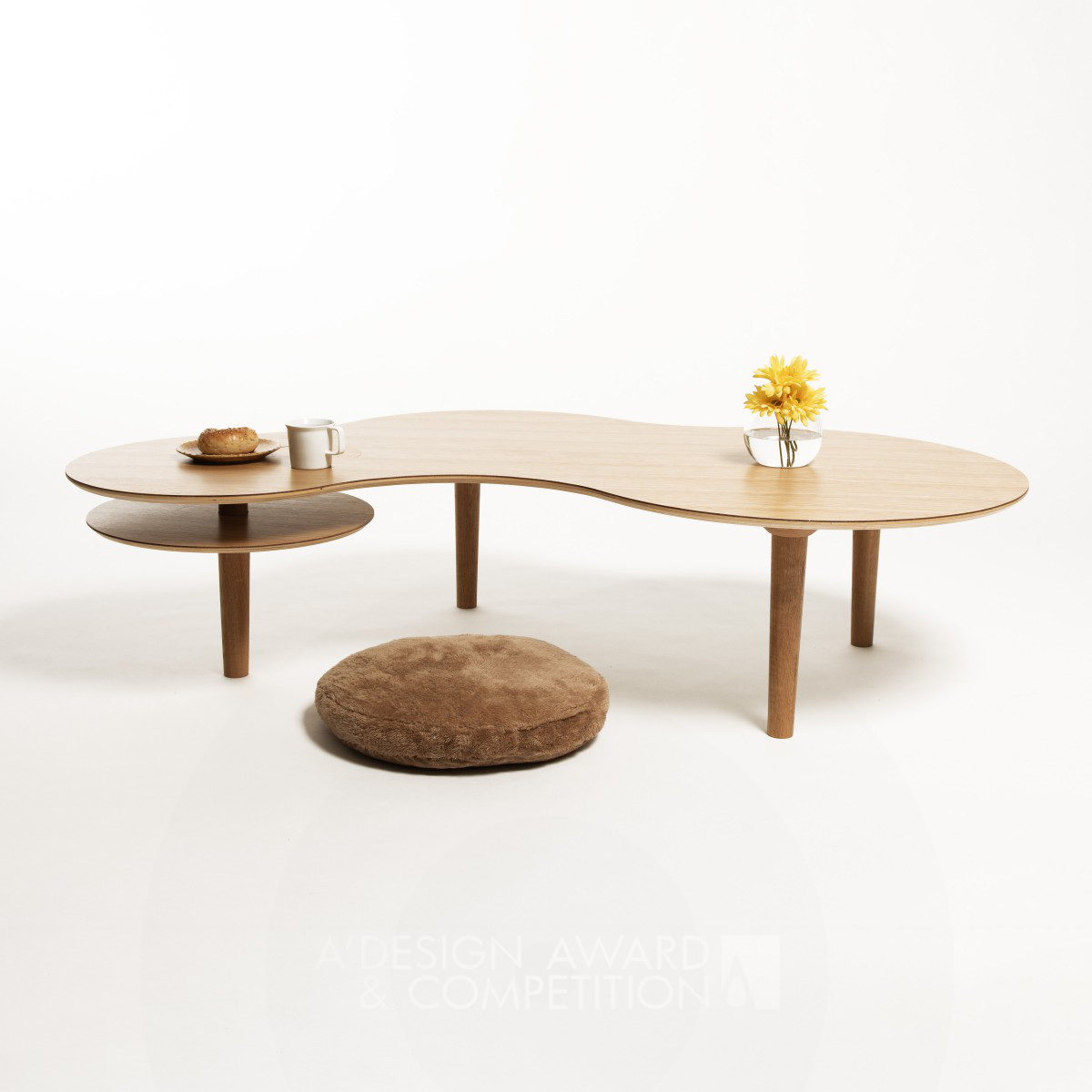 Misaki Kiyuna wins Iron at the prestigious A' Furniture Design Award with Palette Table Table.