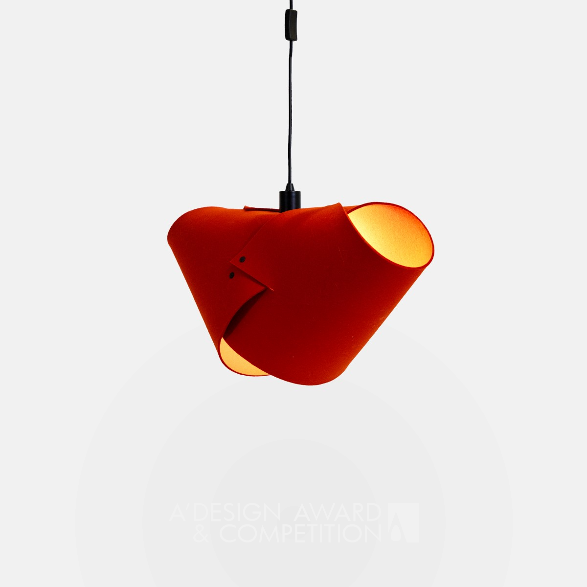 Blazer Pendant Light Fixture by Ninglu Zhang