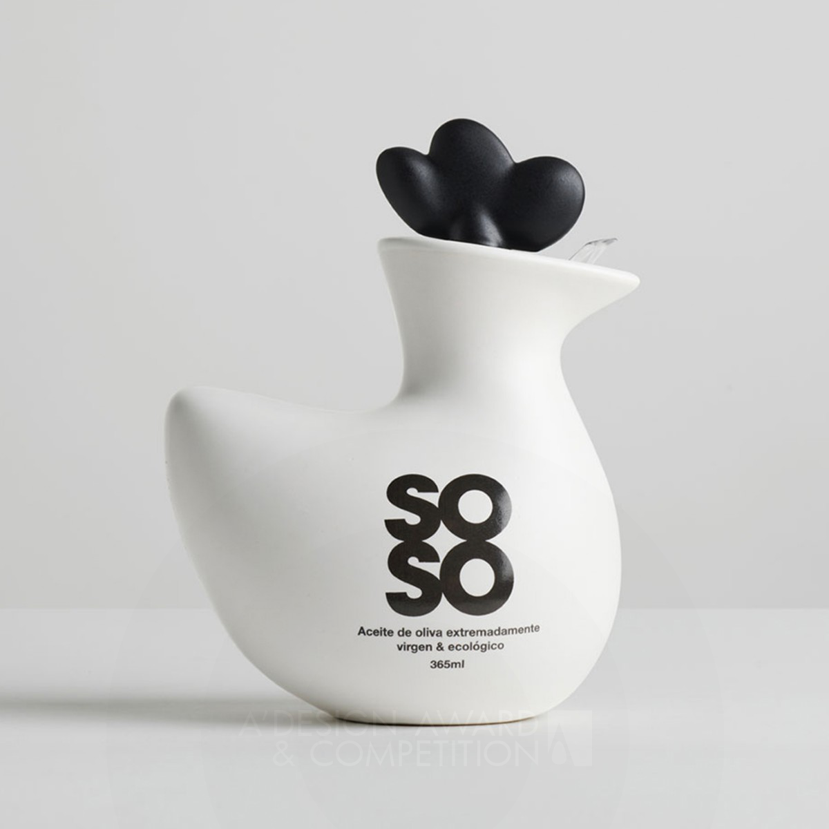 Bernardo Díaz López wins Silver at the prestigious A' Packaging Design Award with Hen Olive Oil Dispenser.