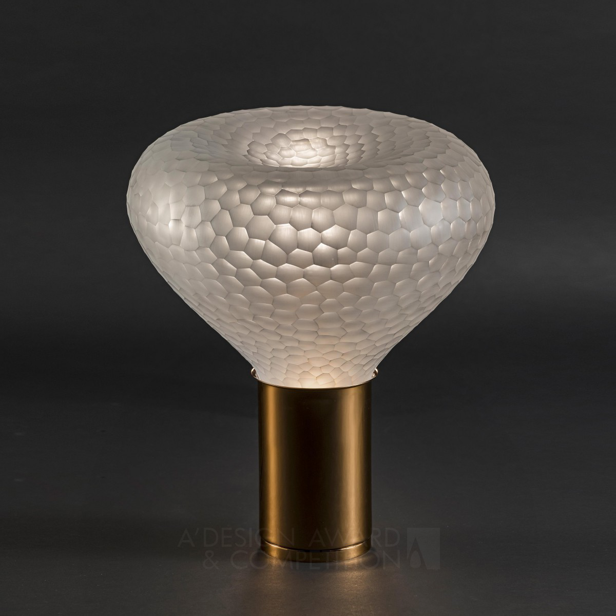 Sume Table Lamp by Sebnem Buhara Iron Lighting Products and Fixtures Design Award Winner 2024 