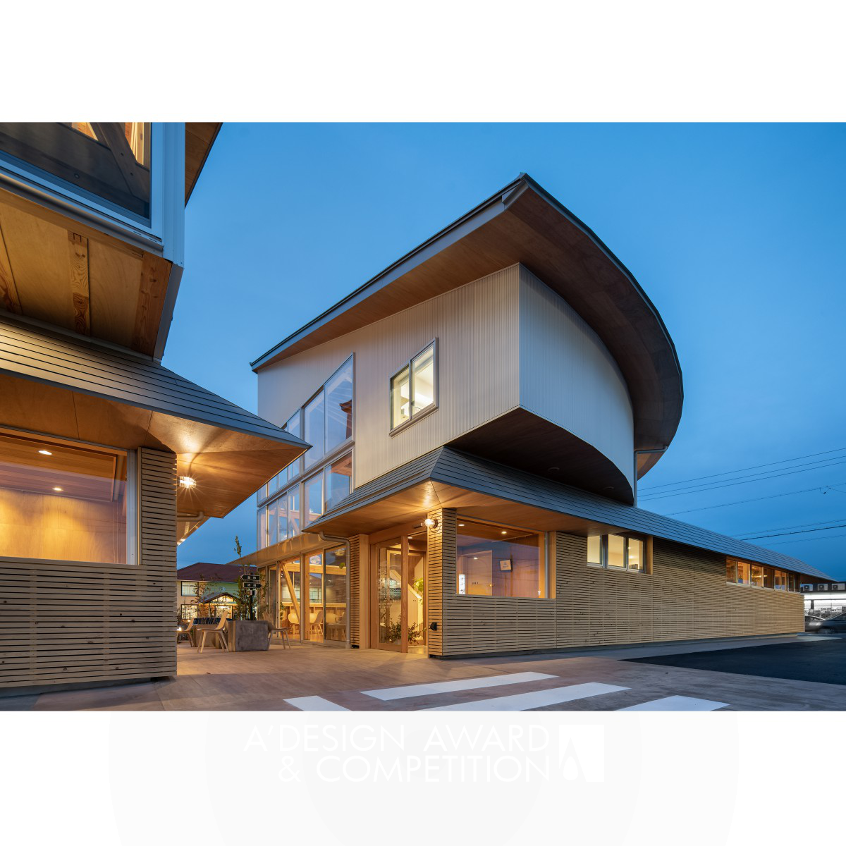 Yoshiaki　Tanaka wins Silver at the prestigious A' Architecture, Building and Structure Design Award with Wooden Axis Large Roof Clinic and Pharmacy.