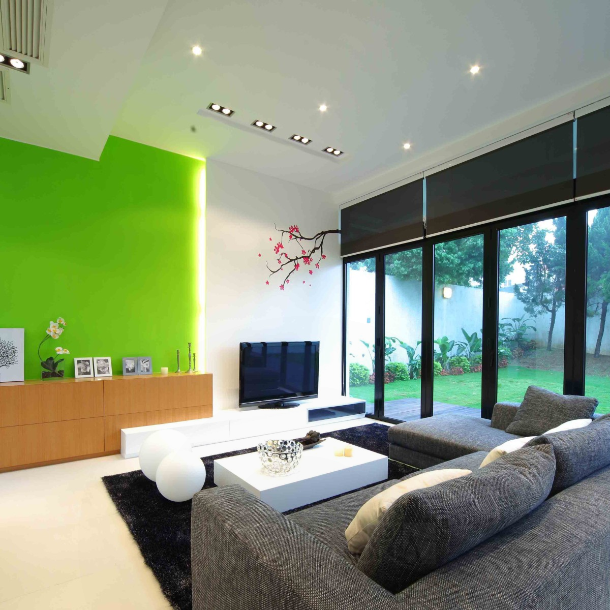 Iron Winner. Twilight Villa Residentail by Michael Liu