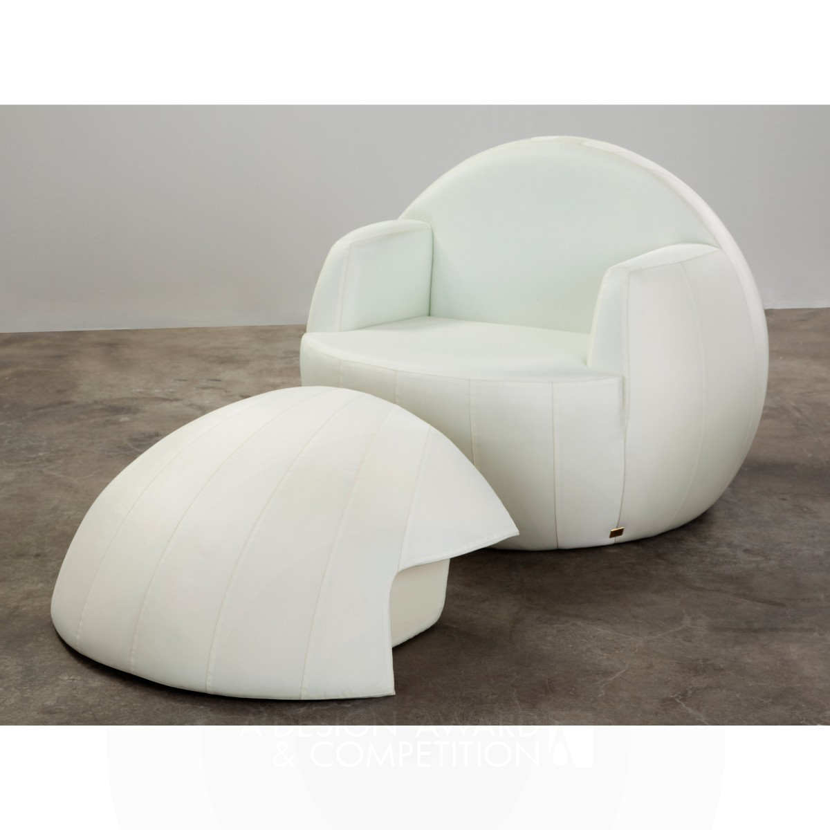 Gibbous Chair and Ottoman by Nanu Al-Hamad
