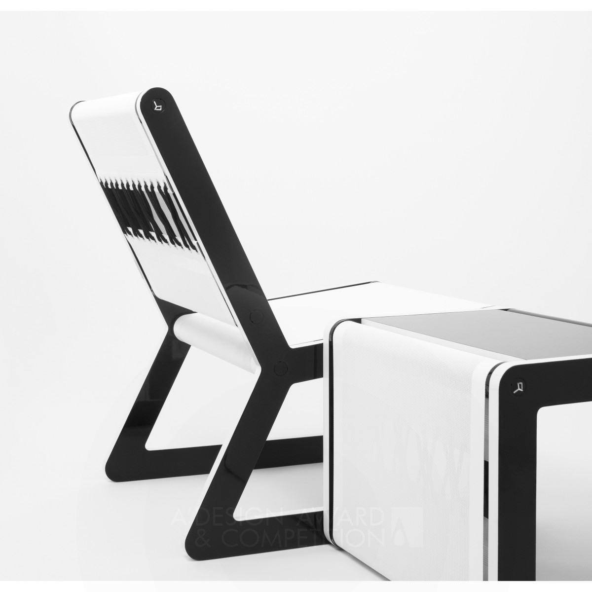 YO Lounge Chair by Rok Avsec