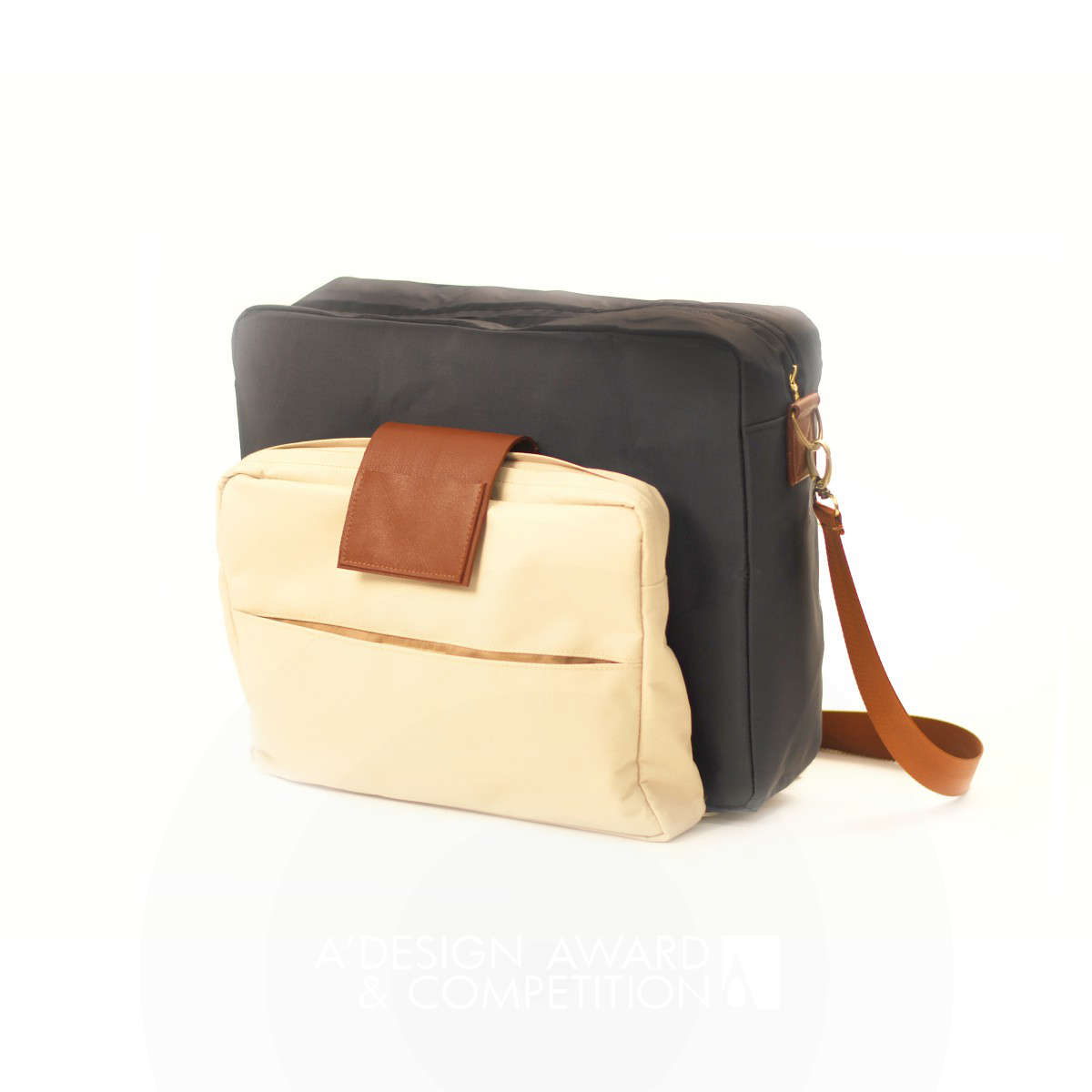 Collectote Multifunctional Bag by Yun Hsin Lee