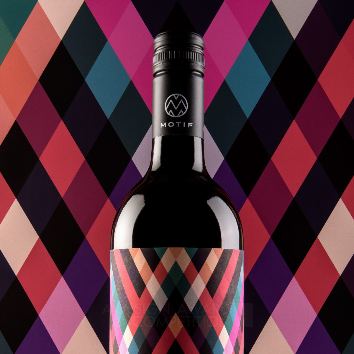 Motif Wine Wine Packaging Design