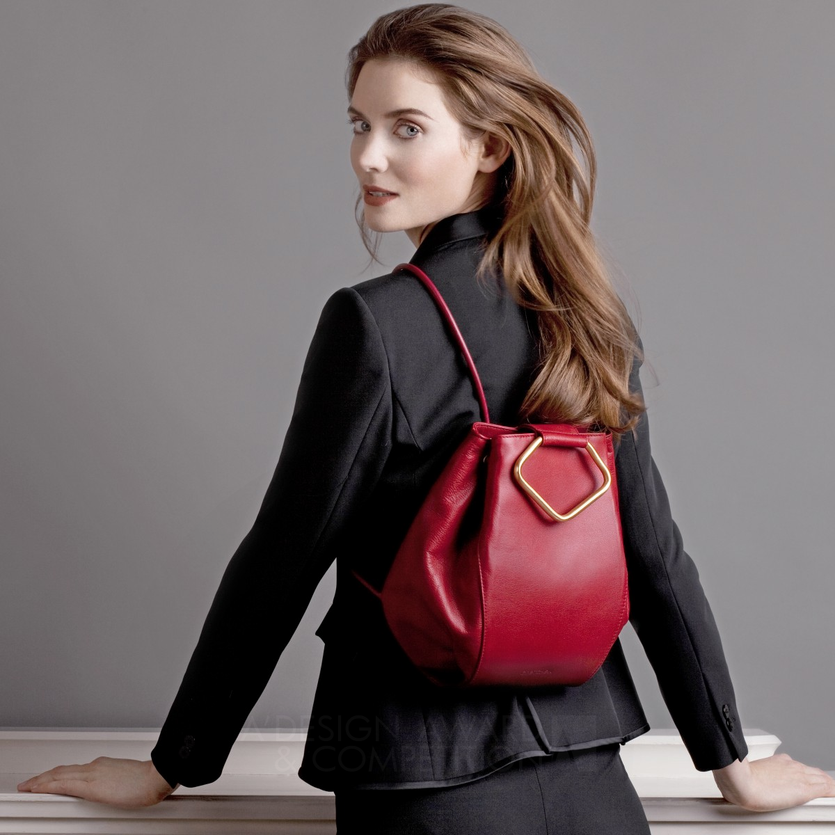 Silver Winner. Oyster Backpack by Anne-Christin Schmitt