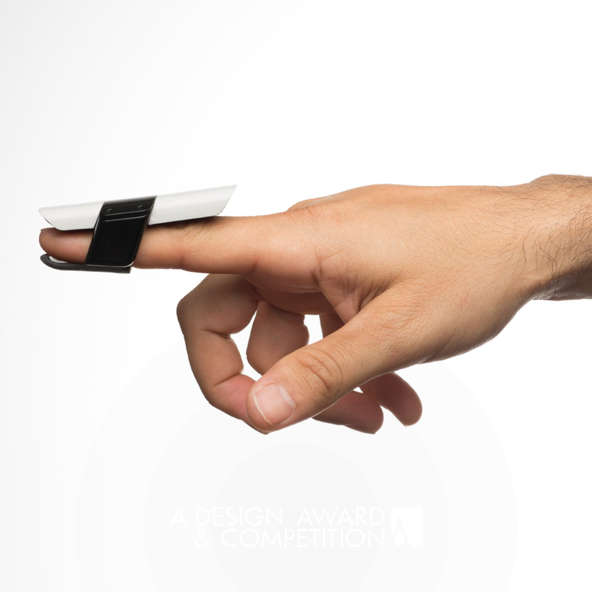 Bird Wearable input device by Prime.total product design