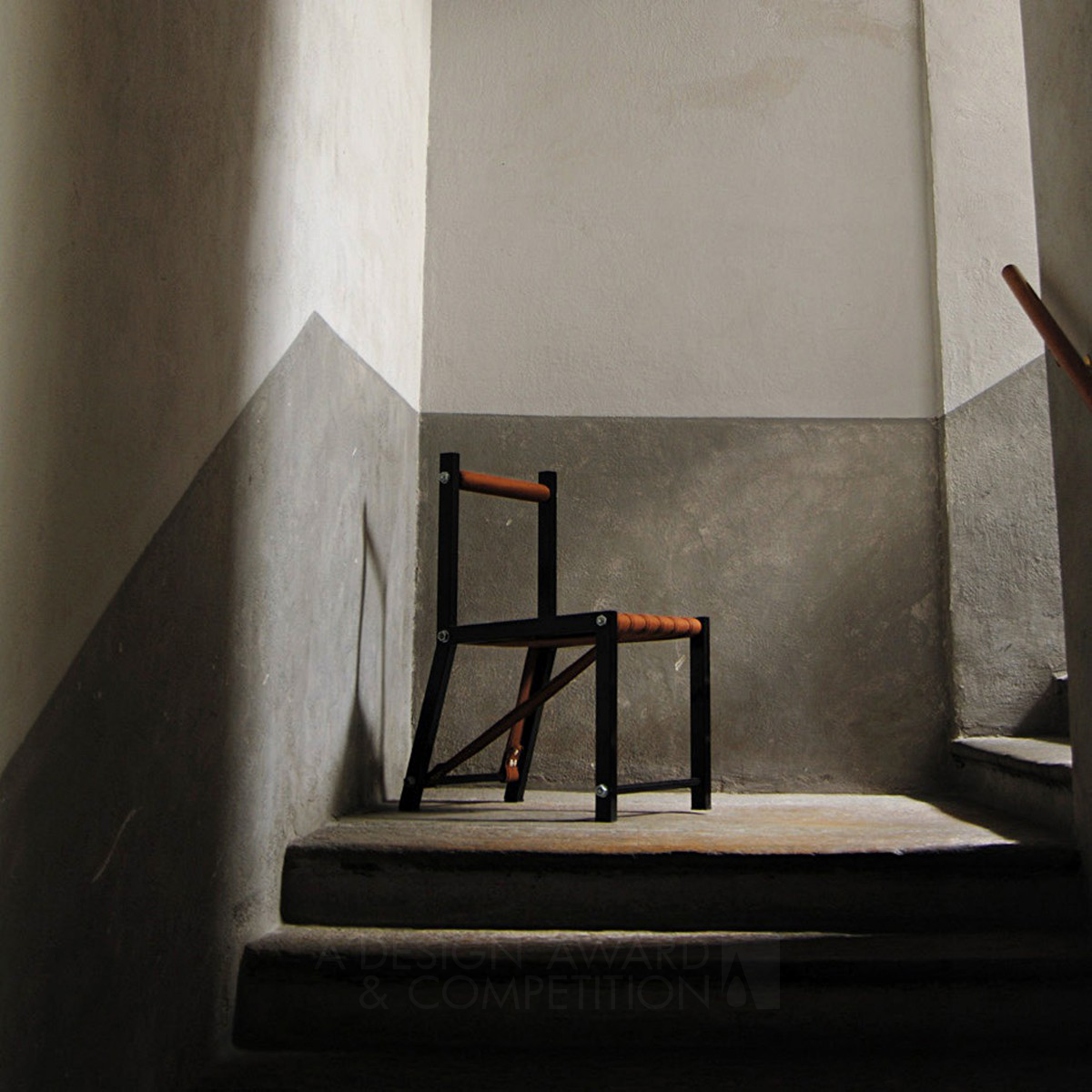 TANK_belt Chair by Fabrizio Alborno