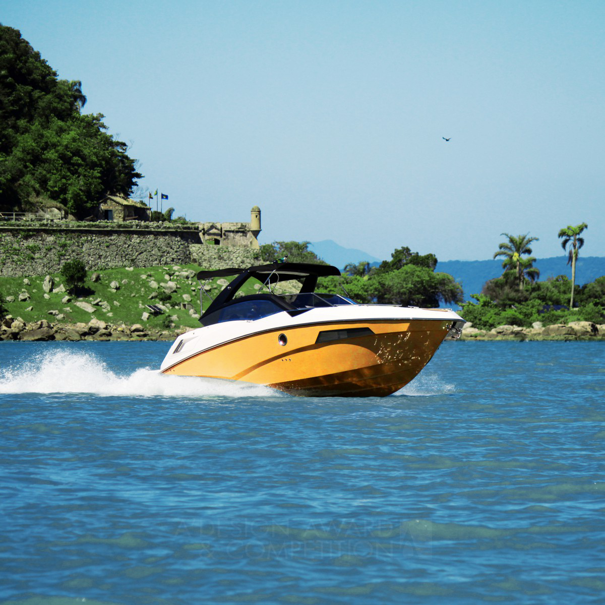FS 275 Wide Bowrider Motorboat by Renato Goncalves