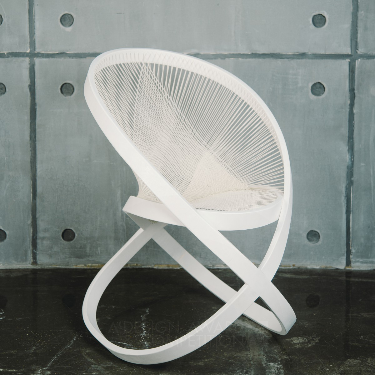 Torsion Rocking chair by Natalie Musorina