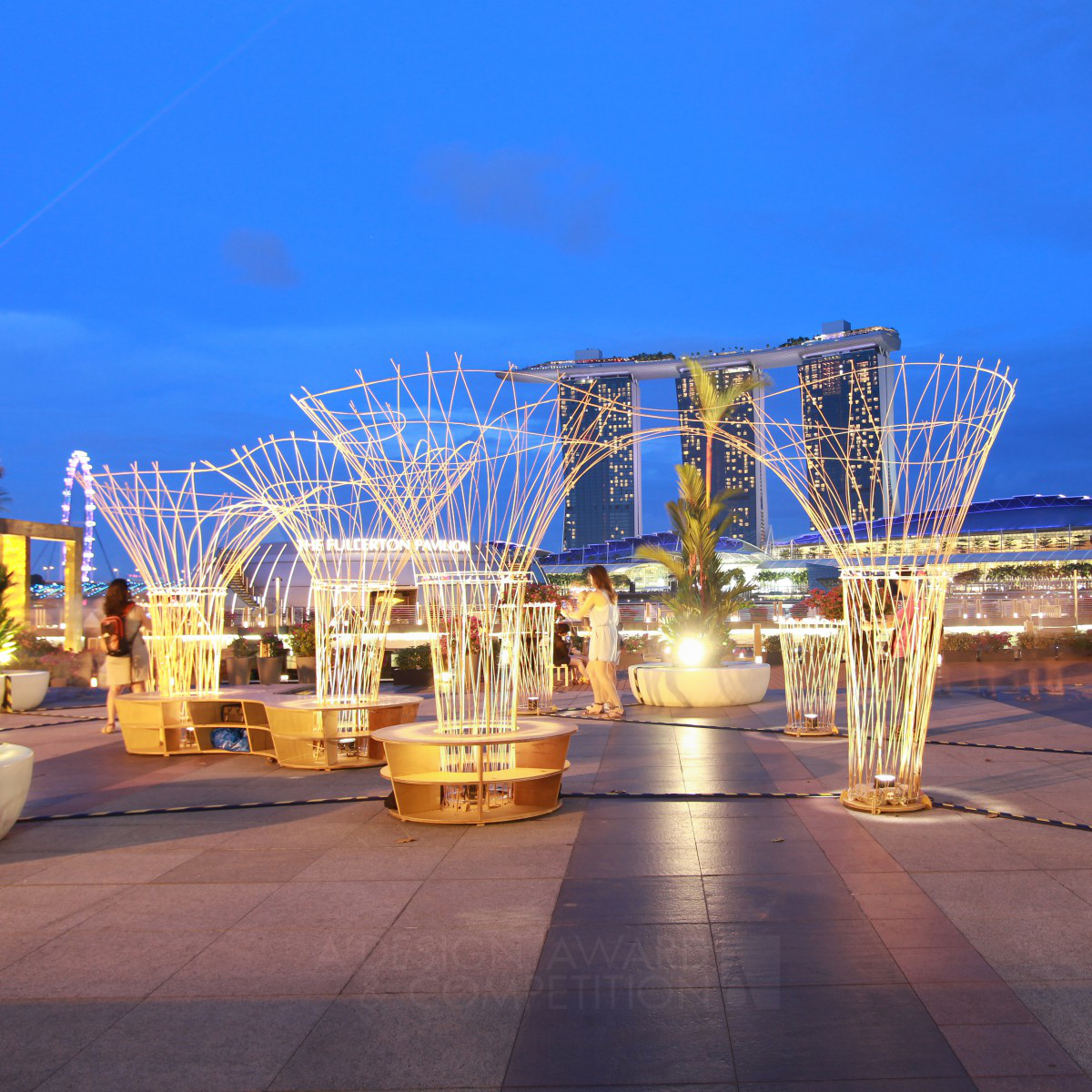Lightscape  Pavilion by Daisuke Nagatomo and Minnie Jan