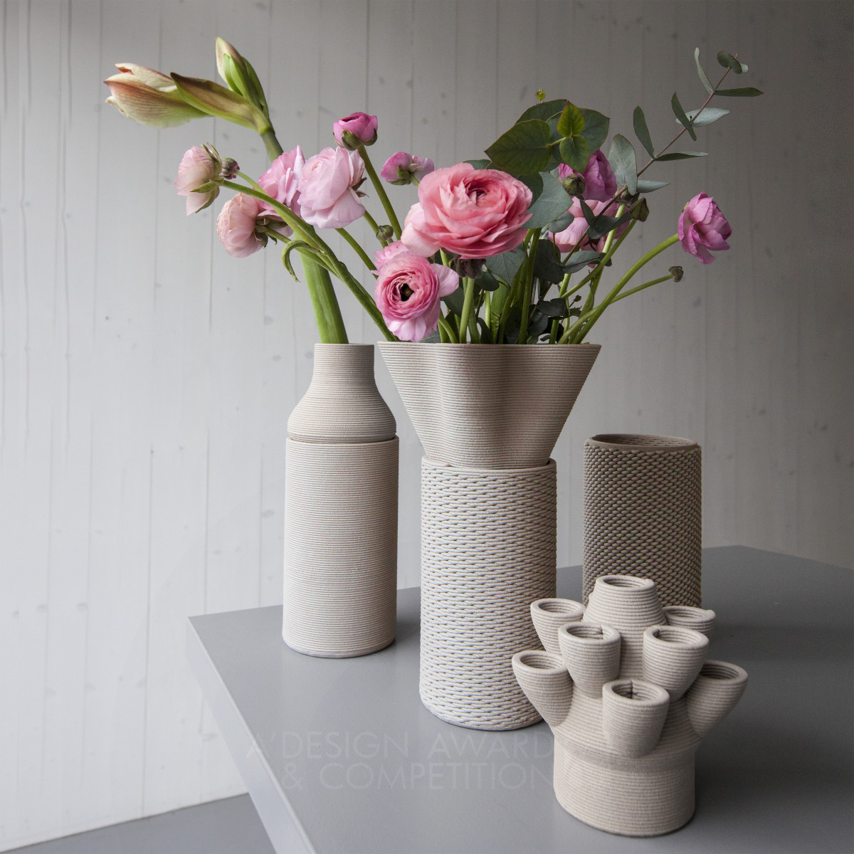 Flower Shaper Vase