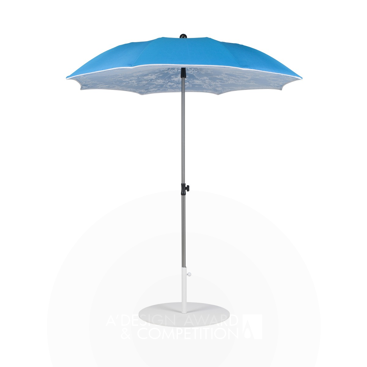 Iron Winner. Chiuso by Lieven Musschoot and Mathias Hennebel