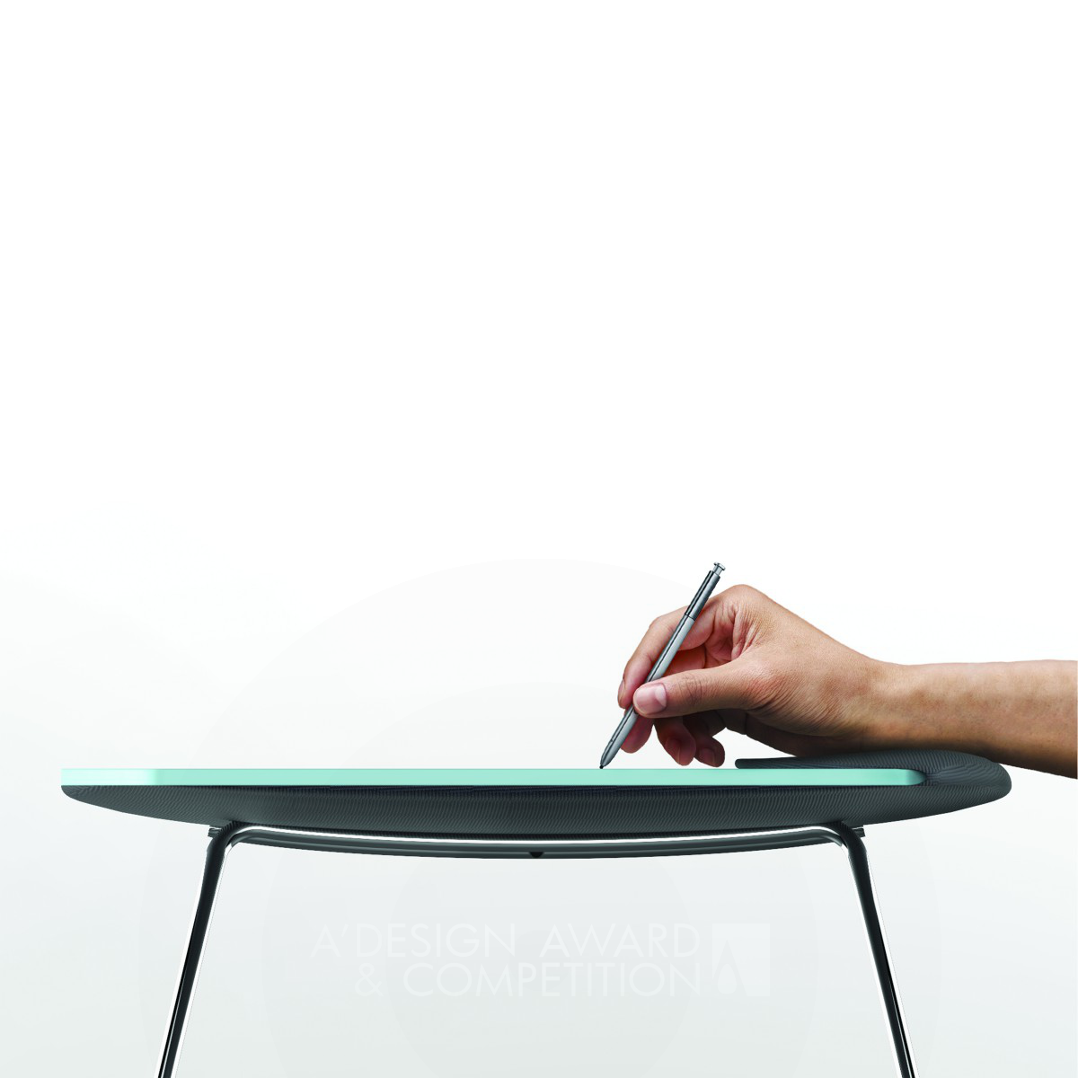 Cushion table <b>Cushion table can reduce the wrist pain.